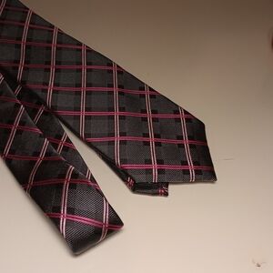 Croft & Barrow Black and Pink Checkered Tie